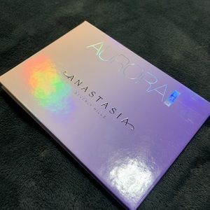 Anastasia Aurora palette